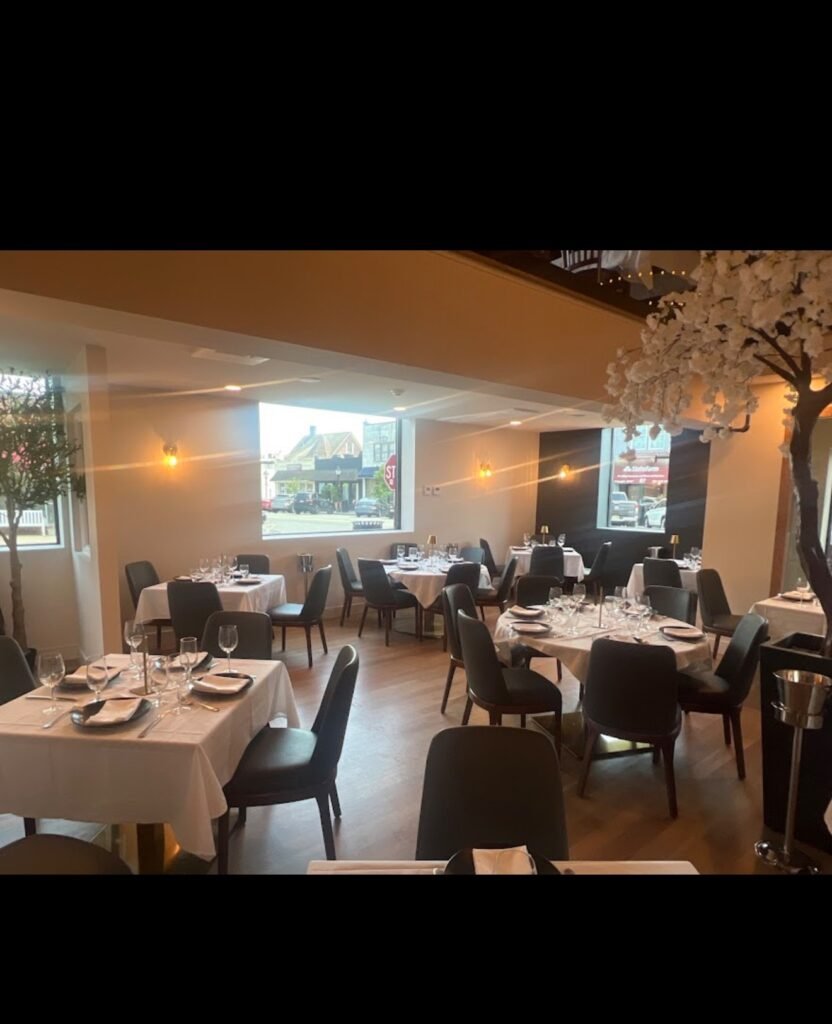Dining room at Allendale Steakhouse in Allendale, NJ